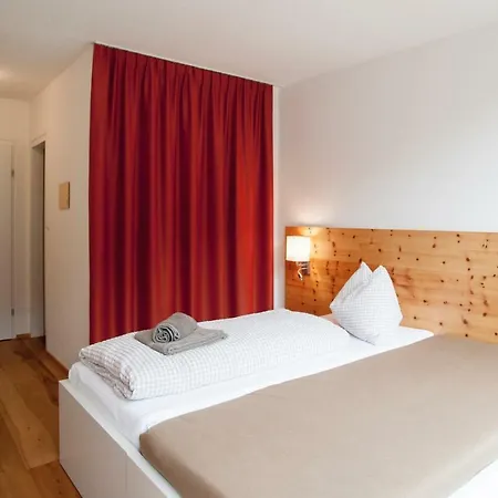 Hotel Hermann-gmeiner-akademie 2*