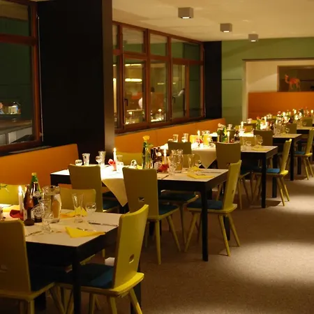 Otel Hermann-gmeiner-akademie 2*